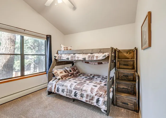 Play Games, Gather, Connect! Family Gem! Holiday home Flagstaff