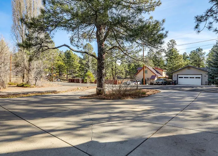 Play Games, Gather, Connect! Family Gem! Holiday home Flagstaff